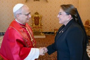 Leão XIV recebeu em audiência a presidente de Honduras, Castro Sarmiento
