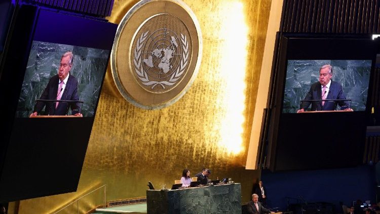 Dom Gallagher participa de encontro nos EUA que marca os 80 anos da ONU