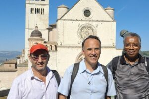 Lusofonias. Assis de Francisco, Clara e Carlo Acutis