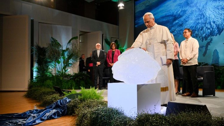 Papa: “É preciso passar dos discursos ambientalistas a uma conversão ecológica”