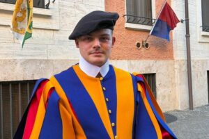 “Como um casamento”: 27 novos Guardas Suíços juram fidelidade ao Papa