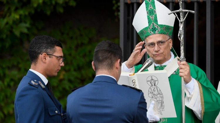 Papa aos gendarmes: testemunhar a paz no Vaticano, “que tem o horizonte do mundo”