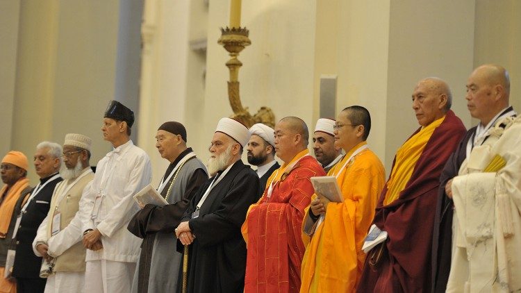 Deepavali: hindus e cristãos comprometam-se com a paz no espírito da Nostra aetate