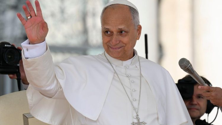 Papa: o otimismo pode decepcionar, a esperança promete e cumpre