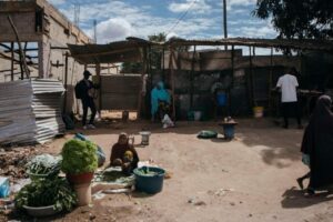 Moçambique sofre com a exploração de suas riquezas e violência brutal