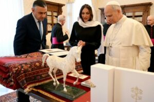 O Papa recebe no Vaticano a primeira vice-presidente do Azerbaijão