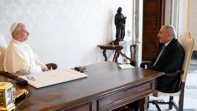 Papa recebe em audiência o Primeiro-Ministro da Armênia
