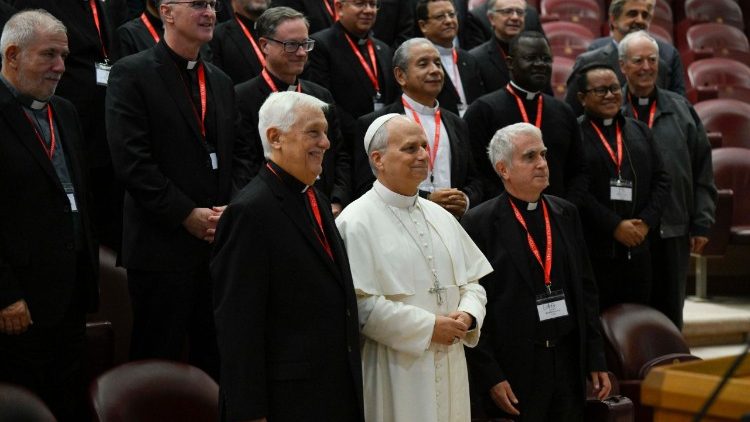 Papa aos jesuítas: ‘Ide às fronteiras com coragem e discernimento’