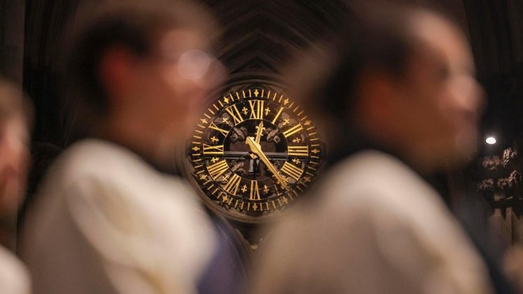 Mudança de horário dos programas da Rádio Vaticano