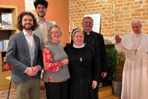 A presidente da ACS International: paz e liberdade religiosa estão interligadas