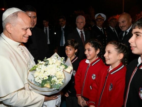 Leão XIV chega a Istambul