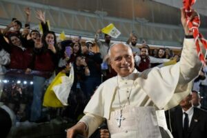 Papa a jovens do Líbano: fazer caridade e dar espaço diário a Deus, como São Charbel