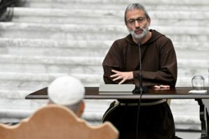 Pe. Pasolini: Advento, tempo de espera confiante para a salvação