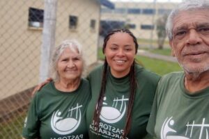 Pastoral Carcerária do Brasil leva esperança atrás das grades