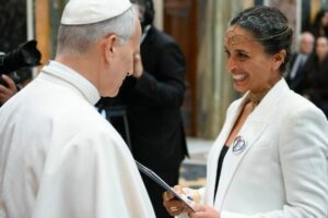 Papa: a música é um lugar da alma que nos aproxima de Deus