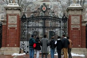 Mais um ataque armado nos EUA: 2 mortos e 9 feridos na Brown University