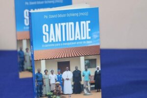Beira – Missionário comboniano lança livro sobre Santidade