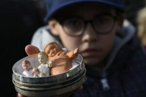 No Angelus de domingo, 1500 crianças de Roma com o Papa para “Bênção dos Bambinelli”