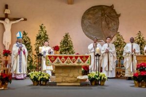 EUA, imigração. O bispo de Columbus dispensa da missa quem teme ser preso