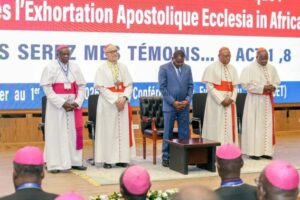 Papa a bispos africanos: encontrar novas formas de evangelização a cada cultura