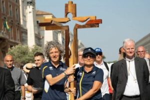 Cruz Olímpica chega em Milão para Jogos de Inverno e “promoção da paz”, diz o Papa