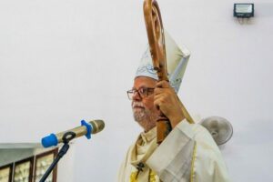 “É preciso cultivar a paz em nós para que ela triunfe no mundo”