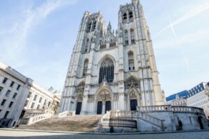 Parolin enviado do Papa a Bruxelas pelos 800 anos da Catedral