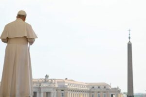 As palavras de paz de Leão e os gastos nas guerras