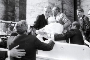 Adeus a Angelo Gugel, ao serviço de três Papas