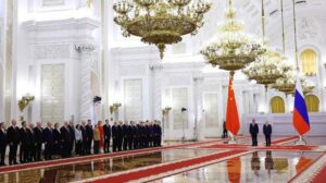 O mundo iliberal da Rússia e da China