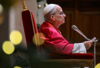 O Papa e o “sabor orwelliano” das palavras. Padre Piccolo: são poderosas, mas frágeis