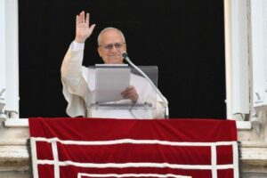 Leão XIV no Angelus: ser a luz de Jesus a quem precisa, com “amor que não faz barulho”