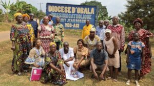 Yaoundé e suas largas periferias – crónica do P. Tony Neves