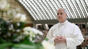 Papa: a Quaresma, fonte de força e tempo para carregar a própria cruz e seguir a Cristo