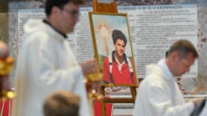 Carlo Acutis: novo App dedicado aos milagres eucarísticos e ao jovem santo