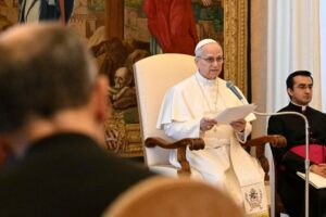 Papa a Legionários: promover unidade na pluralidade e autoridade a serviço das vocações