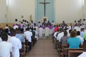 Seminário São Carlos Lwanga abre ano formativo com apelos à fidelidade e testemunho