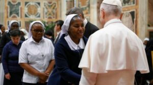 Leão XIV: a vida consagrada se sustenta na Eucaristia e na missão