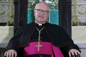 Dom Roberto: O primado do amor e da verdade