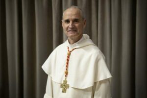 Cardeal Vesco: “É maravilhoso que esta etapa marque o início da primeira viagem à África”