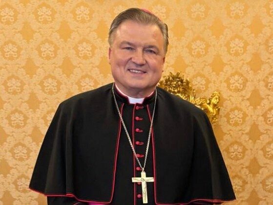 Dom Nykiel: o confessionário é a casa da Misericórdia