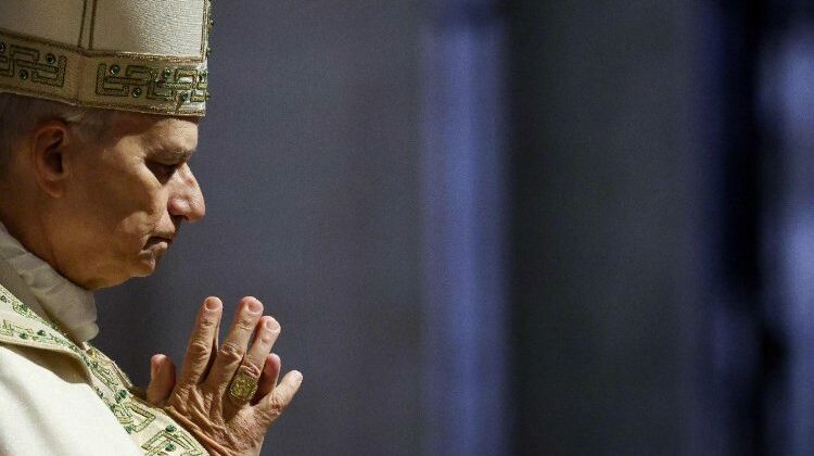 O Papa: dor pelas crianças inocentes e todas as vítimas no Oriente Médio