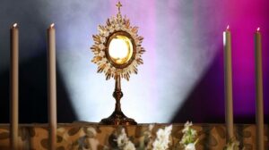 “24 horas para o Senhor”: igrejas abertas para oração e confissão