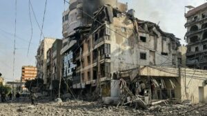 “A guerra não é e nunca poderá ser a resposta”, diz cardeal Zuppi sobre Oriente Médio