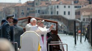 Itália: em 2011, Bento XVI visitou Veneza, e agora chega em Pordenone com exposição