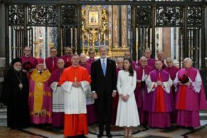 Rei Felipe VI toma posse do título de “Protocanônico” de Santa Maria Maior