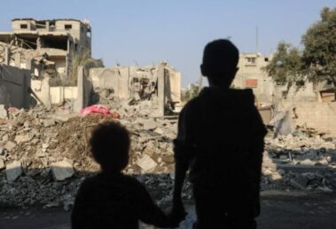 Papa: que o olhar perdido das crianças diante da guerra possa nos converter