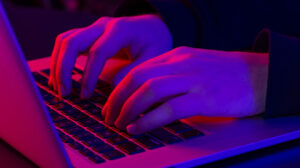 Como escrever melhor para o site e para as redes sociais paroquiais?