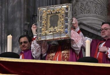 Véu de Verônica na Basílica de São Pedro: um convite à compaixão e à proximidade de Cristo
