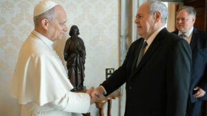 Papa recebe delegação do Yad Vashem, de Israel, um memorial do Holocausto